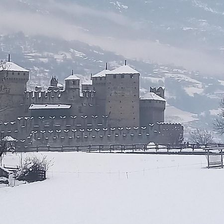 Vue Du Chateau Villa Fenis Luaran gambar